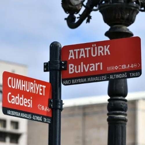 Sokak ve Cadde Levhaları