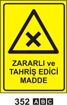 Zararlı ve Tahriş Edici Madde Levhası 25x35 cm PVC 0,50 mm