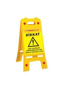 Araç Şoförleri Dönüşlerde İkaz Ver Yavaş ve Kontrollü Geç Portatif Ayaklı Levha